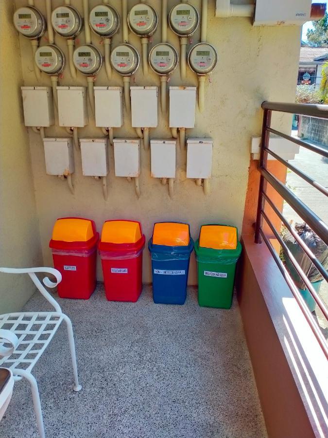 V.F. Riton Apartelle Laoag Zewnętrze zdjęcie