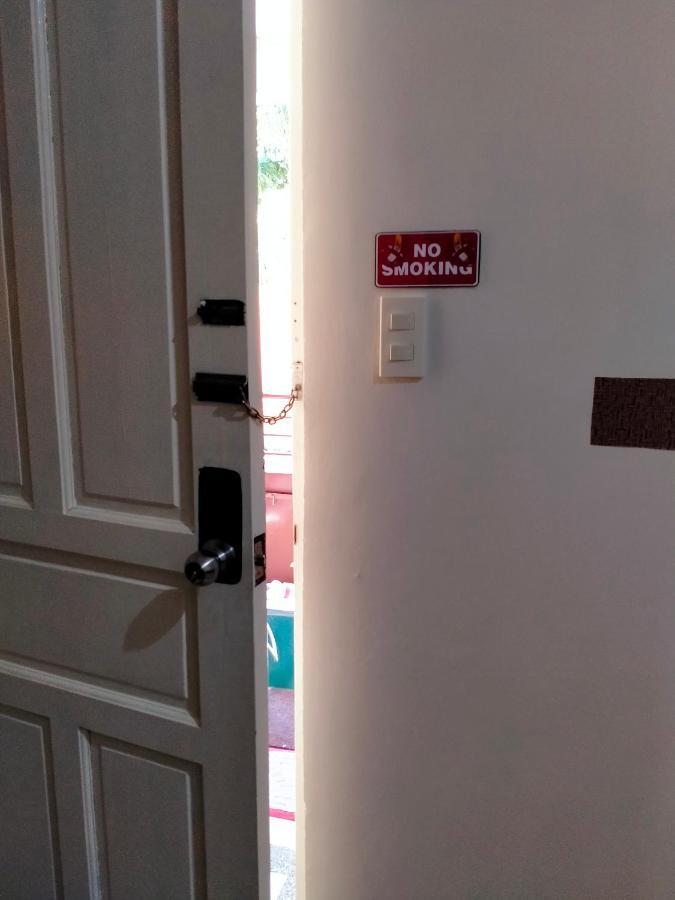 V.F. Riton Apartelle Laoag Zewnętrze zdjęcie