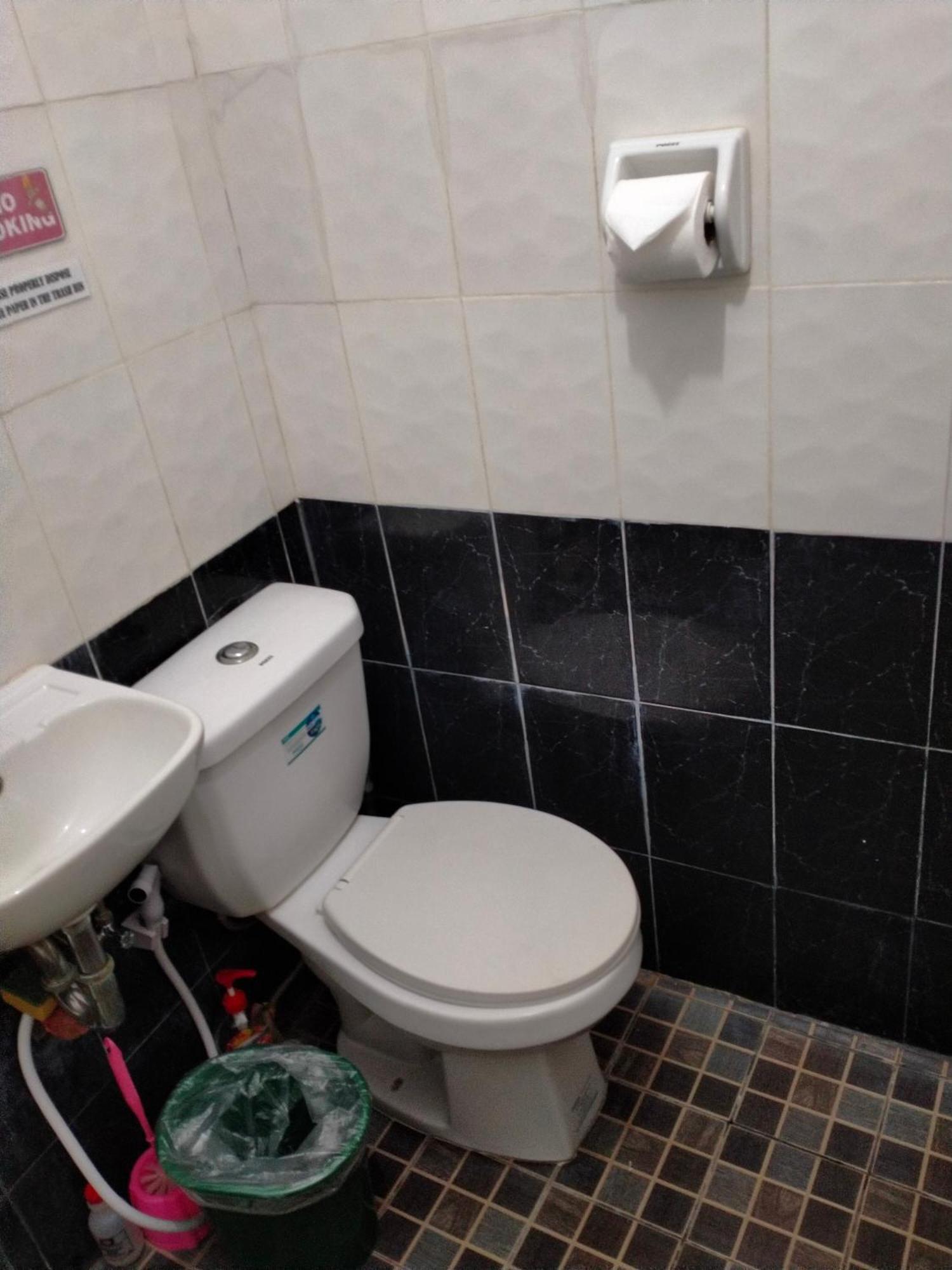 V.F. Riton Apartelle Laoag Pokój zdjęcie