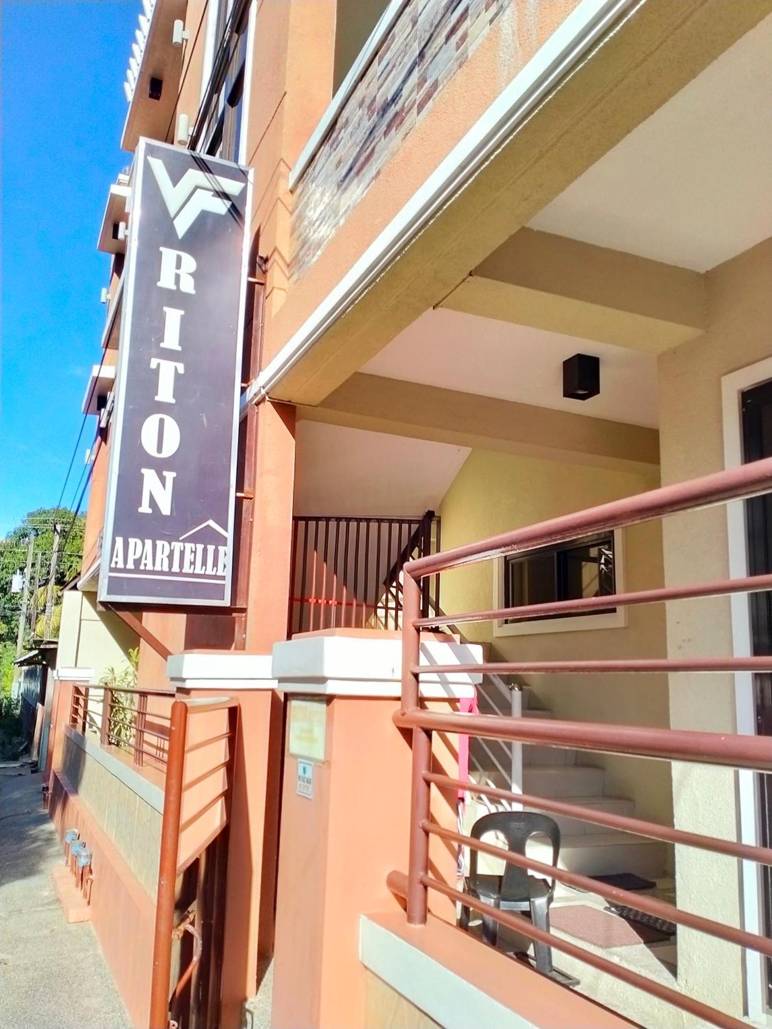 V.F. Riton Apartelle Laoag Pokój zdjęcie