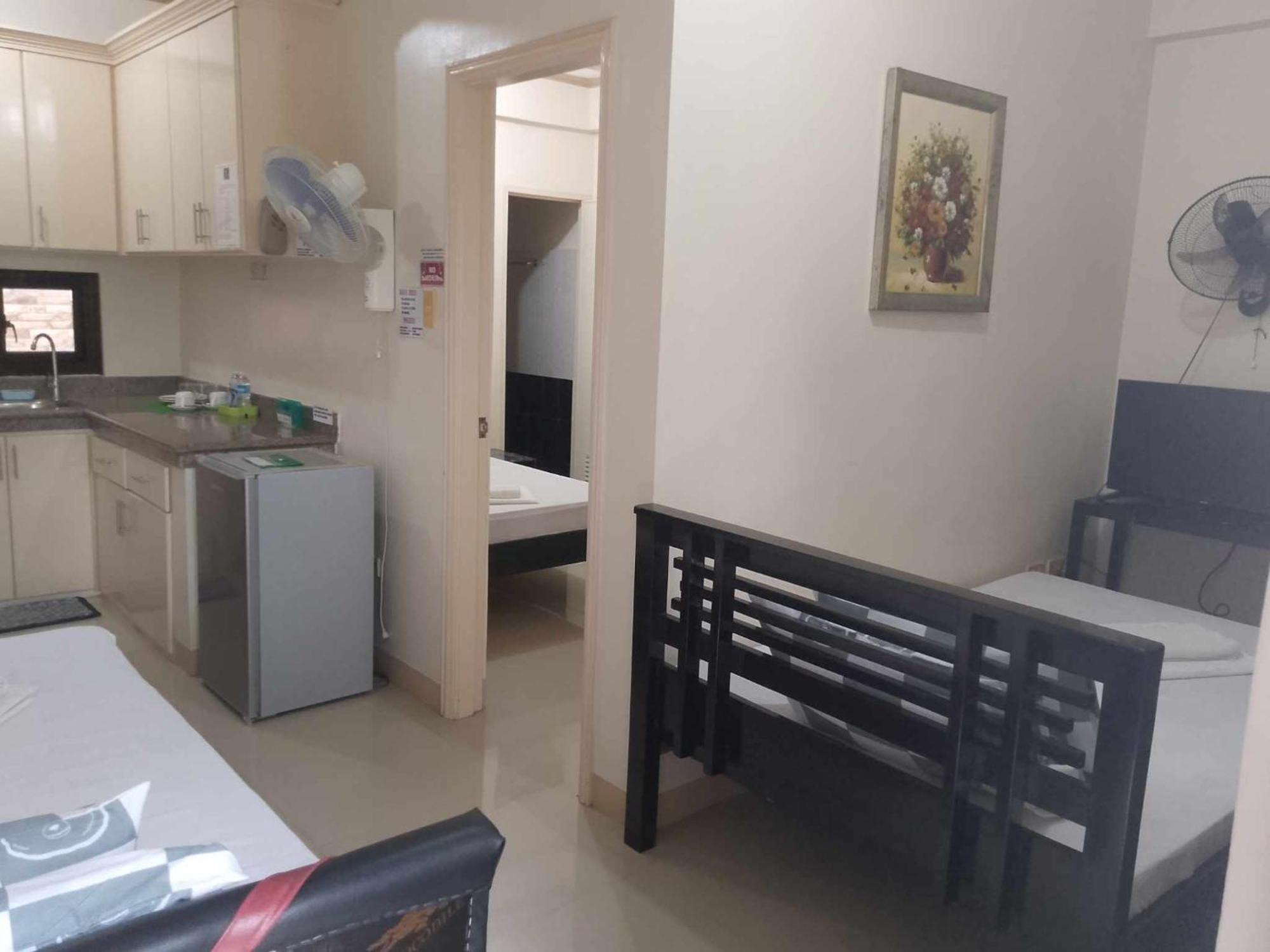 V.F. Riton Apartelle Laoag Zewnętrze zdjęcie