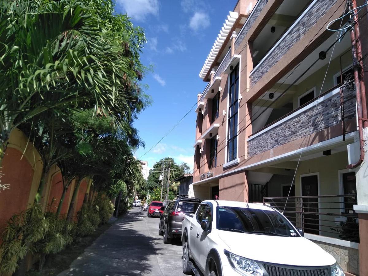V.F. Riton Apartelle Laoag Zewnętrze zdjęcie