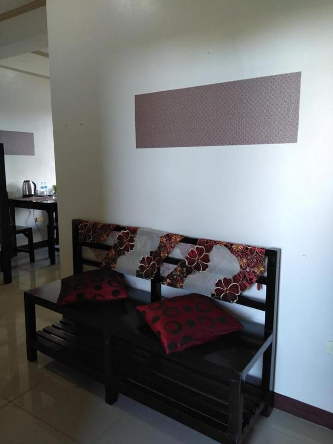 V.F. Riton Apartelle Laoag Zewnętrze zdjęcie